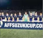  ?? SRENG MENG SRUN ?? The Cambodian team line up ahead of their Suzuki Cup qualifier against Timor-Leste on October 21.