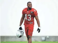  ?? AZCENTRAL SPORTS ?? linebacker Cardinals rookie Haason Reddick has been practicing with the first team while Deone Bucannon has been out with an ankle injury and will make his NFL debut Sunday. ROB SCHUMACHER/ AZCENTRAL SPORTS BOB MCMANAMAN