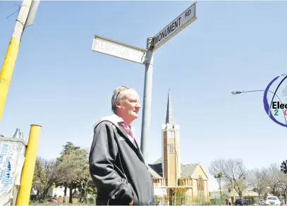  ?? Picture: Hein Kaiser ?? AT CROSSROADS: DA ward councillor in Ekurhuleni Simon Lapping.