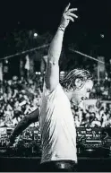  ??  ?? AXWELL
SALA OPIUM. 23 HORES