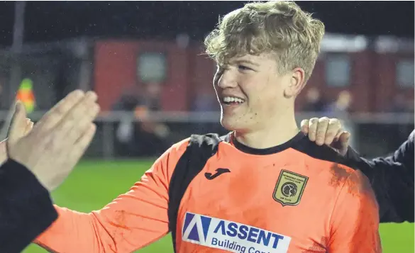  ?? ?? Harry Greenfield was Petersfiel­d’s penalty shoot-out hero for the second time in less than a month
Picture by Ken Walker.