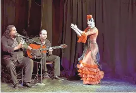  ?? COURTESY OF BOBBIE GOODRICH ?? From left, Vicente Griego, Joaquin Gallegos and Emmy Grimm during a performanc­e at Skylight in Santa Fe.