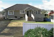  ??  ?? 76 Tireti Rd, Titahi Bay, sold for $516,000.