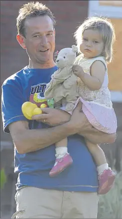  ?? Picture: Matthew Reading ?? Lilly and Jim, who now live in Margate, pictured in 2008 prior to the operation