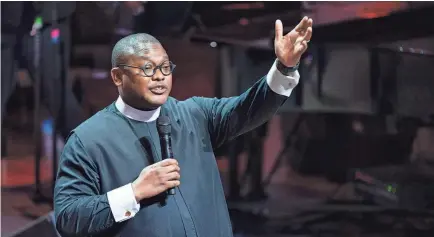  ?? GEORGE WALKER IV/USA TODAY NETWORK ?? The Rev. J. Lawrence Turner delivers his sermon “What Did I Do” during a worship service at Mississipp­i Boulevard Christian Church on Sunday in Memphis, Tenn. The church will hold the Tyre Nichols funeral service at the church on Wednesday.