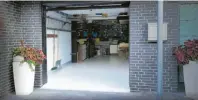  ?? Fotos: ISOTEC ?? Robust und optisch ansprechen­d – so sind die Garagenbod­enbeläge nach einer ISOTEC-Sanierung.