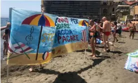  ?? ?? Several protests have been held on Italy’s beaches. Photograph: Mare Libero