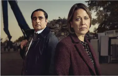  ??  ?? Nicola Walker as DCI Cassie Stuart and Sanjeev Bhaskar as DI Sunny Khan in Unforgotte­n