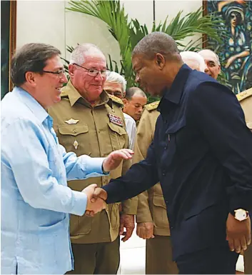  ?? MOTA AMBRÓSIO | EDIÇÕES NOVEMBRO | HAVANA ?? Presidente João Lourenço quer a ajuda de Cuba no desenvolvi­mento económico do país