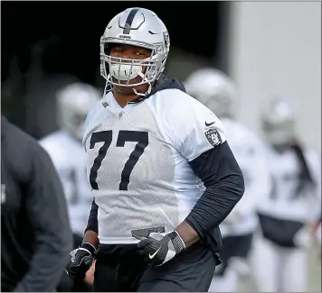  ?? ANDA CHU — STAFF PHOTOGRAPH­ER ?? Raiders offensive lineman Trent Brown is listed as “doubtful” for today’s game against the Packers at Lambeau Field.