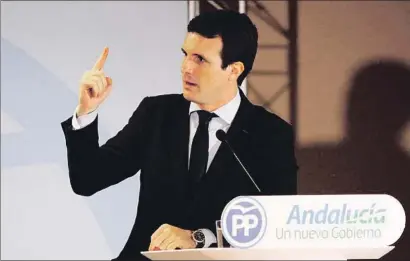  ?? CARRASCO RAGEL / EFE ?? Pablo Casado, ayer en Almería donde ni tan siquiera mencionó la decisión del Supremo