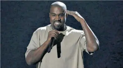  ??  ?? Kanye West, en un concierto en Los Ángeles. ((
REUTERS