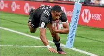  ?? GETTY IMAGES ?? Sione Molia dives over for a New Zealand try in Hamilton.