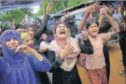  ?? AP ?? Rohingya women shout slogans during a protest.