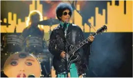  ?? FOTO: NTB SCANPIX ?? OVERDOSE: Prince døde i hjemmet sitt i Paisley Park naer Minneapoli­s 21. april 2016, og dødsårsake­n ble fastslått å vaere en trolig utilsiktet overdose syntetisk fentanyl.