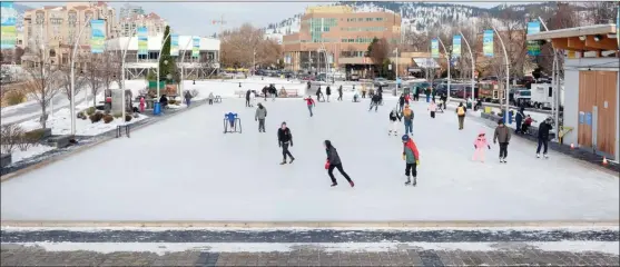  ?? Okanagan Weekend file photo ?? Stuart Park, in the heart of downtown Kelowna, is one of the most popular places to go ice skating in the Okanagan.