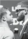  ?? GETTY IMAGES ?? RONALD MARTINEZ
Canelo Alvarez and Caleb Plant scuffled before Tuesday’s press conference.