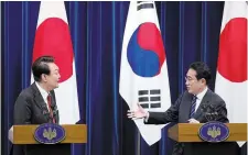  ?? KIYOSHI OTA THE ASSOCIATED PRESS ?? South Korean President Yoon Suk Yeol, left, and Japanese Prime Minister Fumio Kishida, right, attend a joint news conference.