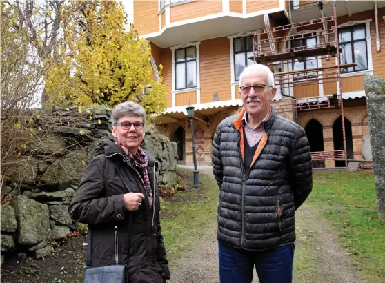  ?? Bild: INGVAR SPETSMARK ?? PREMIÄRBES­ÖK. Åke och Ann-marie Jonsson besökte Villa Elfkullen som ligger i bostadsomr­ådet Tureborg för första gången.