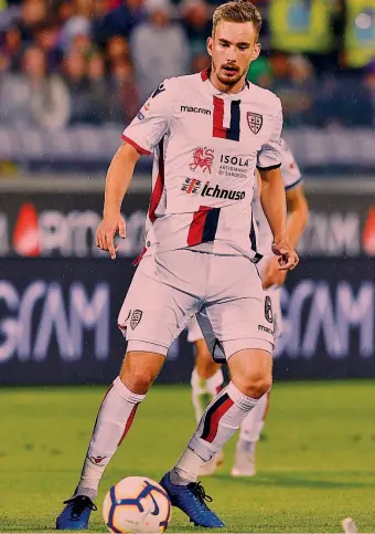  ??  ?? Filip Bradaric, 26 anni, è arrivato al Cagliari in estate dal Rijeka dopo il secondo posto al Mondiale