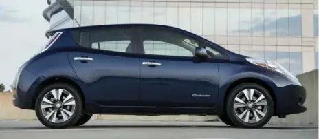  ?? NISSAN ?? A new model of the Leaf, with a range of up to 300 kms, is expected to be out by the time cars are given to buyers at a Toronto condo developmen­t.