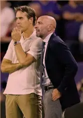  ?? GETTY ?? La coppia vincente
A sinistra Julen Lopetegui, 57 anni, con Monchi, 55, al Siviglia