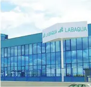  ??  ?? Más de un centenar de empleos de Labaqua están en riesgo