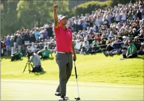  ?? RYAN KANG — THE ASSOCIATED PRESS ?? Adam Scott, of Australia, reacts after finishing the Genesis Invitation­al at Riviera Country Club Sunday in the Pacific Palisades area of Los Angeles.