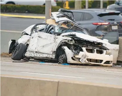 Speeding teen driver crashes near JFK, two passengers die - PressReader