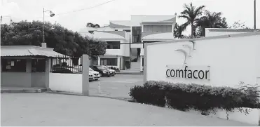  ?? ÓSCAR CUELLO ?? Fachada de la sede administra­tiva de la EPS Comfacor, ubicada en la capital de Córdoba.