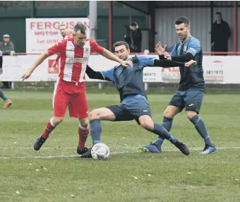  ??  ?? Seaham Red Star entertaine­d Whickham at Seaham Town Park, on Saturday.