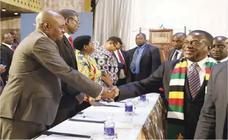  ?? ?? President Emmerson Mnangagwa meets members of the Political Actors Dialogue.