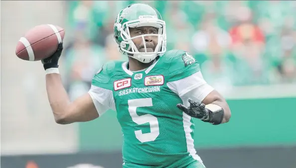  ?? MICHAEL BELL ?? Saskatchew­an Roughrider­s quarterbac­k Kevin Glenn is hoping to cap his 17th CFL season by becoming a Grey Cup champion for the first time.