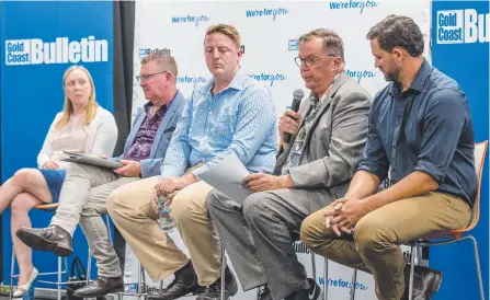  ?? Picture: JERAD WILLIAMS ?? Division 1 candidates (from left) Renee Clarke, Pat Reynolds, Alec Pokarier, Andrew Stimson and Mark Hammel at last night’s You Decide Gold Coast Bulletin Election Forum. Division 2 and 3 candidates were also in attendance.