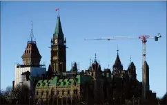  ?? CP PHOTO SEAN KILPATRICK ?? Constructi­on renovation­s continue on Parliament Hill in Ottawa on Dec. 17, 2020.