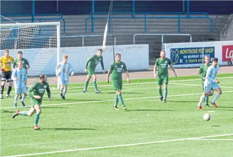  ??  ?? Montrose Roselea (green) and East Craigie drew 1-1 in a pre-season friendly at Links Park.