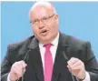  ?? — Reuters ?? German Economy Minister Peter Altmaier addresses the media in Berlin, Germany.