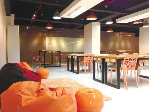  ?? SUNSTAR FILE ?? CHEAPER OPTION. Operating an office has its costs, which is why startups and even multinatio­nal companies see co-working spaces as a better alternativ­e.