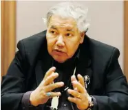  ?? DAVE CHAN/Postmedia News file photo ?? Truth and Reconcilia­tion Canada chair Justice Murray Sinclair said Friday his group has not had full access to millions of relevant records in federal archives.