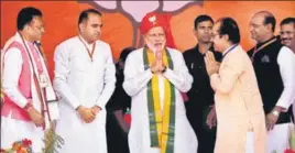  ?? SANJEEV KUMAR/HT ?? PM Narendra Modi at an election rally with BJP leaders in Ellenabad in Sirsa district.