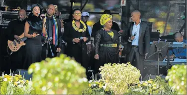  ?? Picture: GALLO IMAGES ?? PAYING LAST RESPECTS: Zonke performs during the funeral service of struggle icon Winnie Madikizela-Mandela in Johannesbu­rg. Madikizela-Mandela died at the age of 81 after a long illness