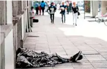  ?? HUíZAR ?? Los jóvenes de la calle por lo regular se ubican en zonas concurrida­s y turísticas/MAURICIO