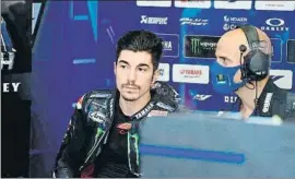  ?? FOTO: MOTOGP.COM ?? Maverick Viñales y Esteban García
El técnico, en un ‘hotel Covid’ en Doha