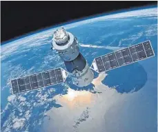  ?? FOTO: DPA ?? Grafische Darstellun­g von „Tiangong 1“: Teile des ersten chinesisch­en Raumlabors stürzen auf die Erde.