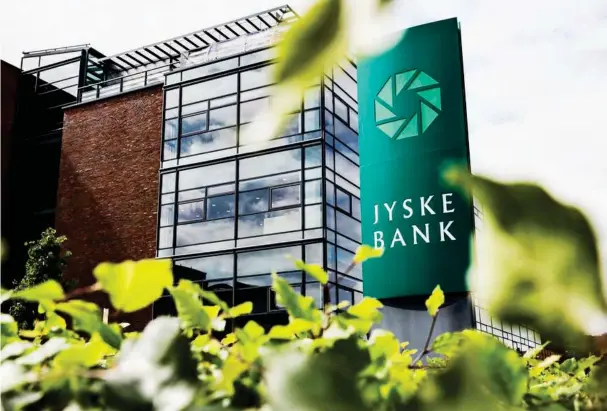  ?? ?? Jyske Bank forventer at have tjent naesten 6 mia. kr. i 2023, mens forventnin­gerne til 2024 er noget lavere på mellem 4,3 og 5,1 mia. kr. Foto: Mikkel Berg Pedersen