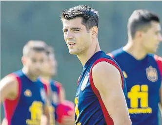  ?? EFE ?? El gran rendimient­o de Morata le puede hacer ganarse un puesto en el once ante Marruecos.