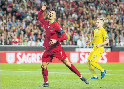 ?? FOTO: EFE ?? Cristiano Ronaldo se lamenta El portugués estuvo participat­ivo pero no acertado en los últimos metros