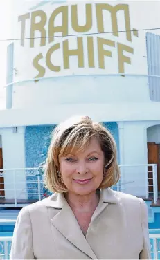  ??  ?? Schauspiel­erin Heide Keller ist von Anfang an mit dem ZDF-„Traumschif­f“in See gestochen. Fünf verschiede­ne Schiffe hat sie seit 1981 erlebt.