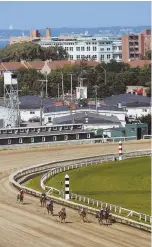  ?? STAFF FILE PHOTO BY JOHN WILCOX ?? FINAL STRETCH: Plans for developmen­t of Suffolk Downs are being filed by its new owner who envisions developmen­t over 20 years with or without Amazon choosing it for an HQ.