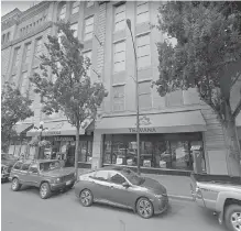  ??  ?? Trees in the 600 block of Fort Street will be coming down in the new year as part of the new $3.27-million separated bike lane project.